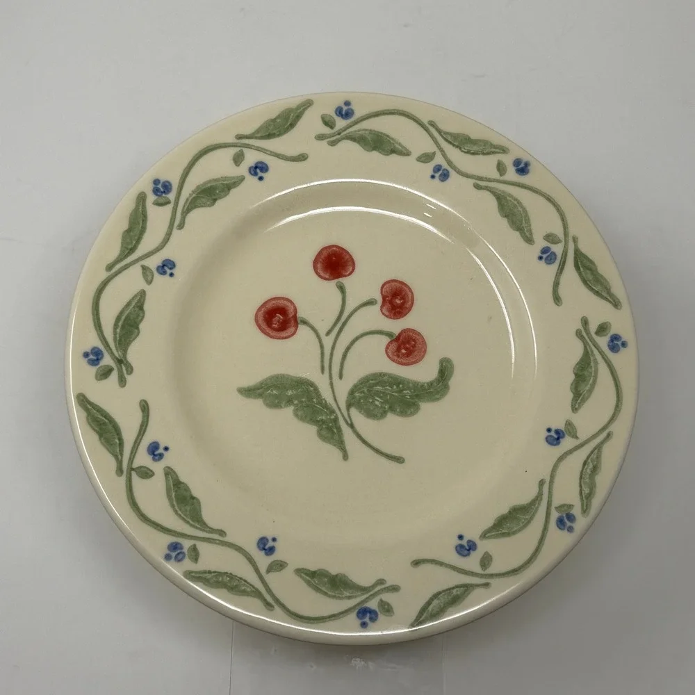 Pfaltzgraff Heirloom Dessert Plates Set of 4 CherryFloral 8